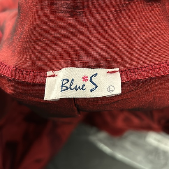 EUC Blue S Blood Red High Low Waist Skirt - Picture 7 of 7